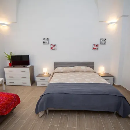 Amelia's House * Tuglie